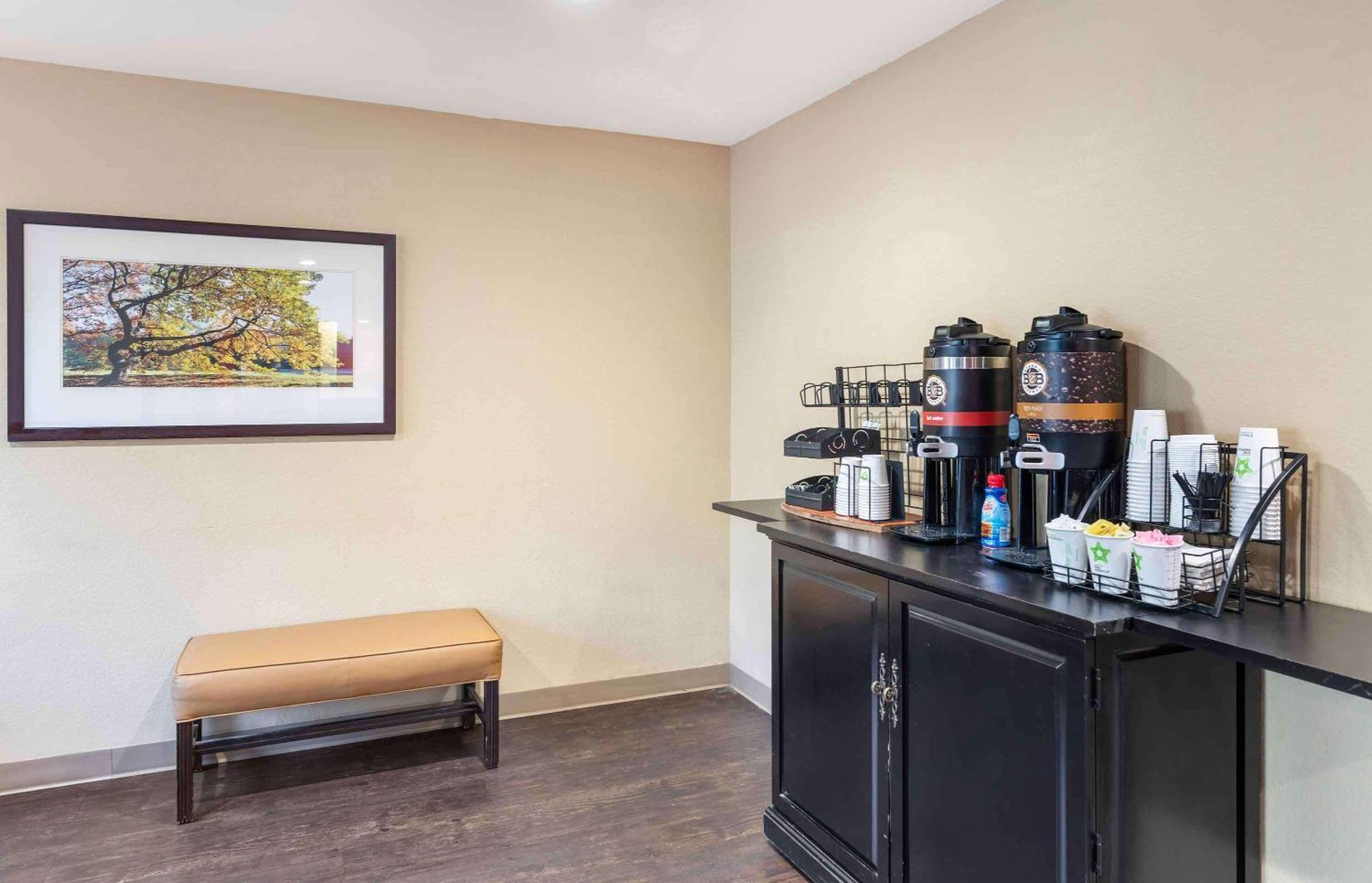 Extended Stay America Suites - Los Angeles - Ontario Airport Guasti Bagian luar foto