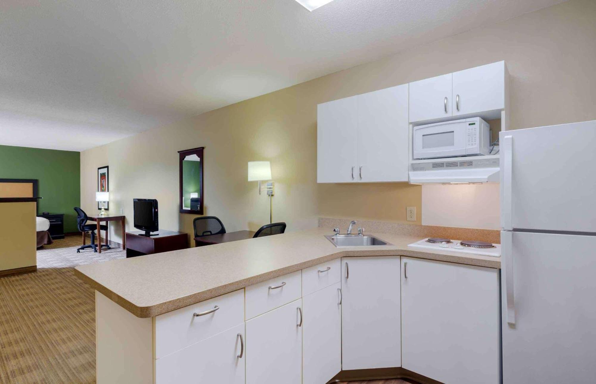 Extended Stay America Suites - Los Angeles - Ontario Airport Guasti Bagian luar foto