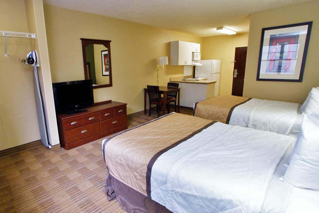 Extended Stay America Suites - Los Angeles - Ontario Airport Guasti Bagian luar foto